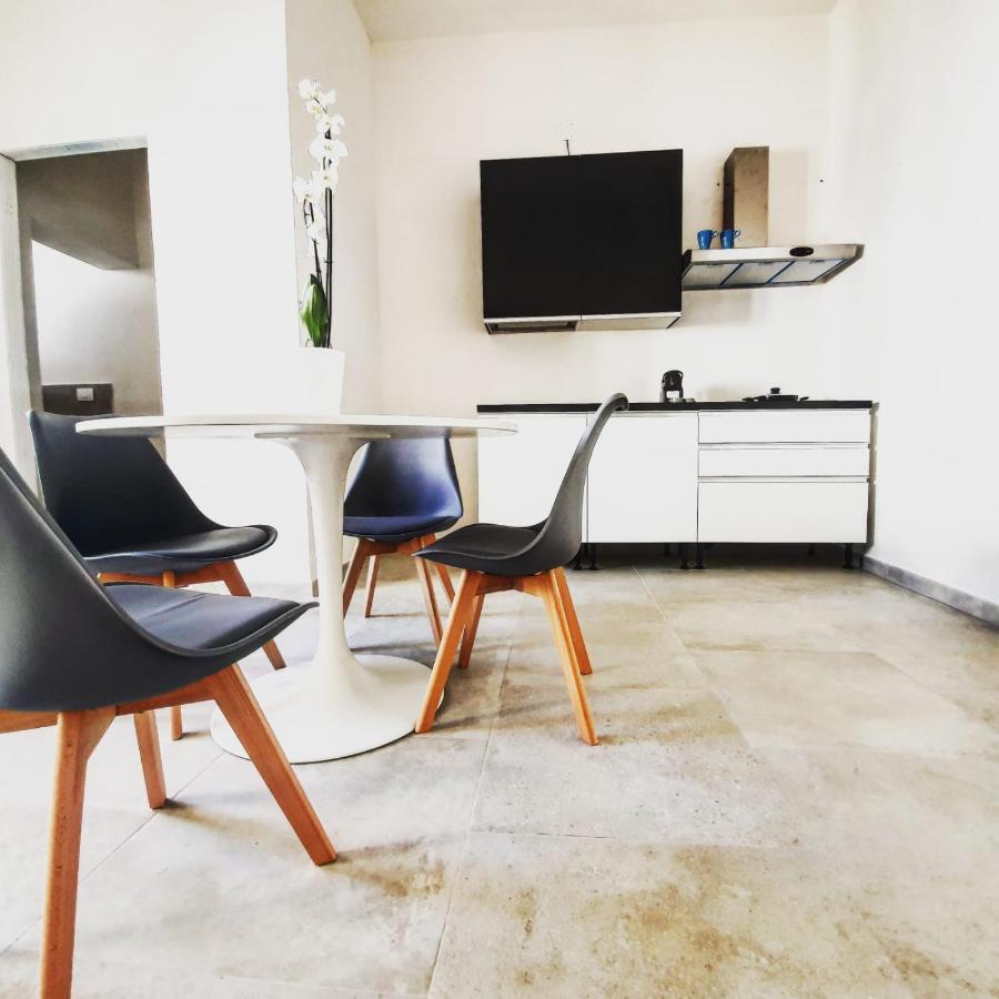 Apartamento Palazzo Cacace Monopoli Exterior foto